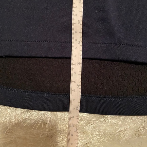 Nike Sweater - Picture 8 of 10